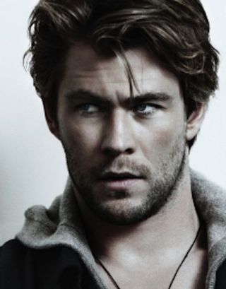 Chris-hemsworth-hunter_501_640_s_100 Chris-hemsworth-hunter_501_640_s_100