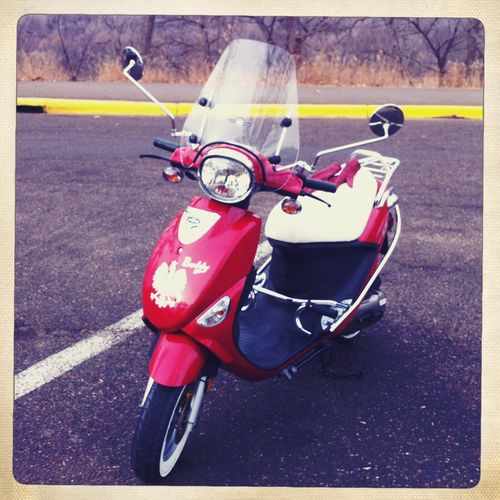 Genuine Buddy Scooter 50 Genuine Buddy Scooter 50