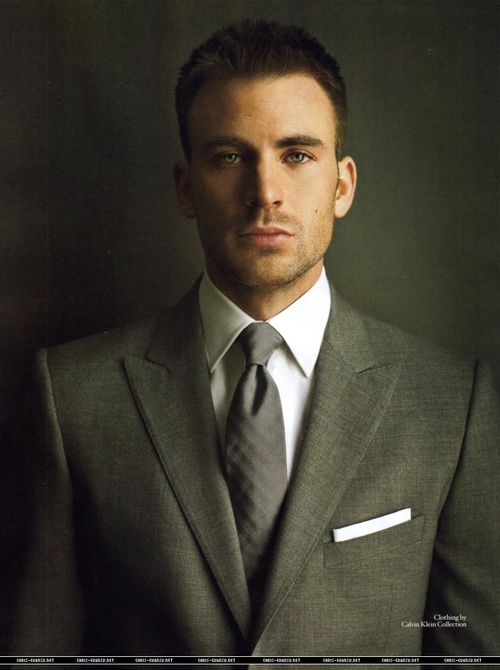 Chris-Evans-various-Photoshoot-photos-chris-evans-10058742-800-1072