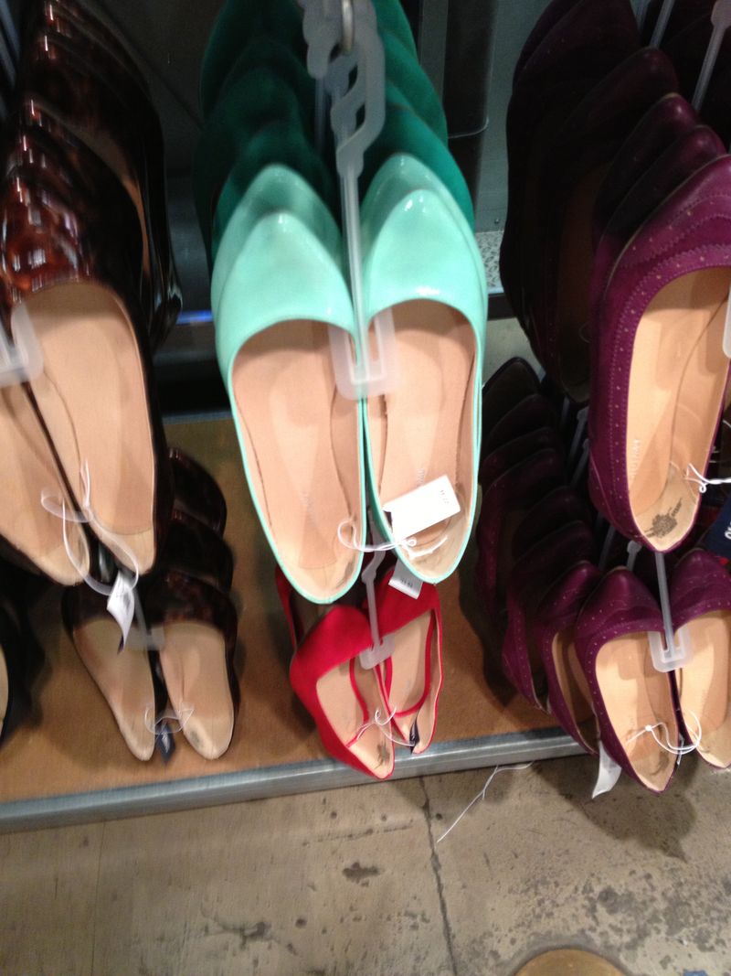 mint pointed patent shoes