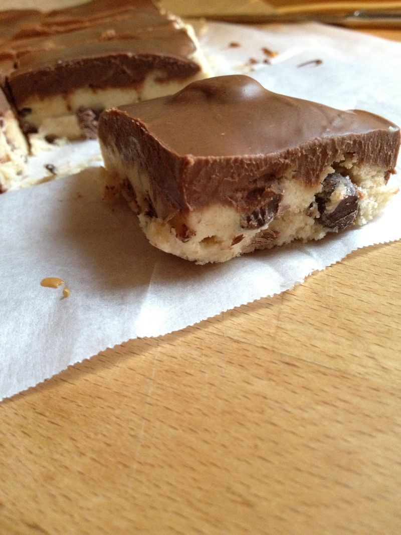 chocolate chip cookie dough bars