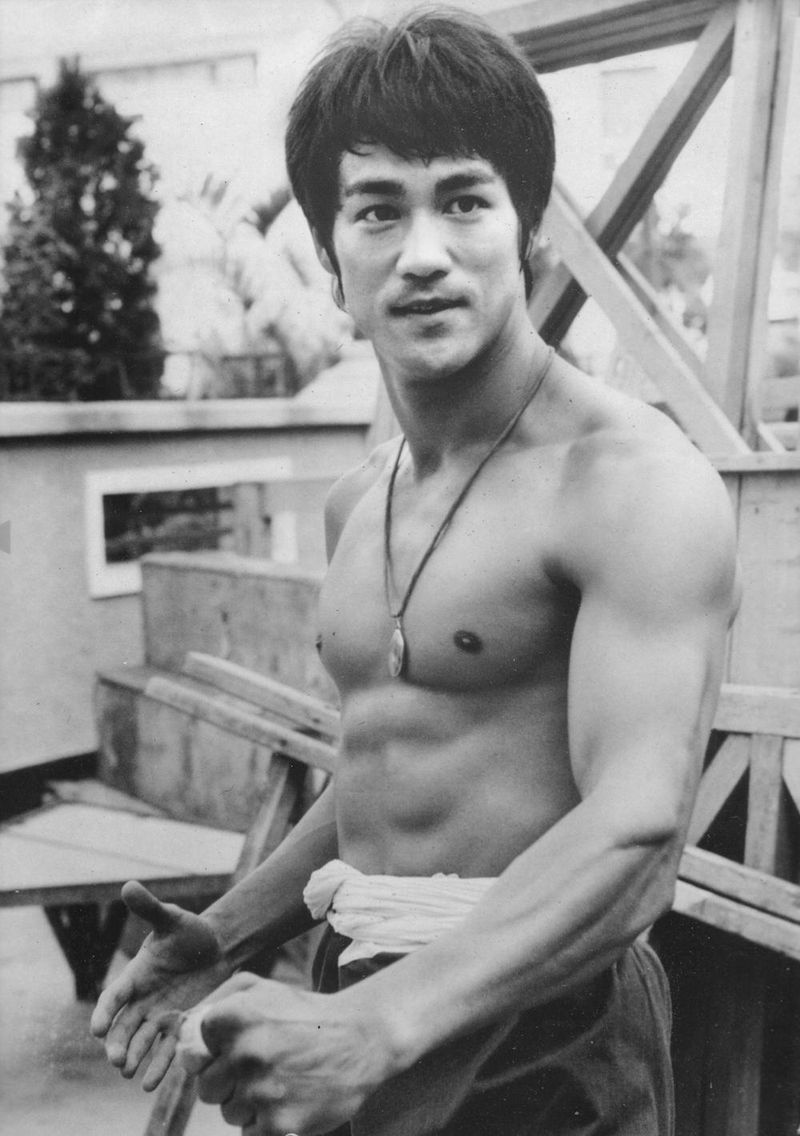 Bruce-Lee-bruce-lee-26670325-1000-1420