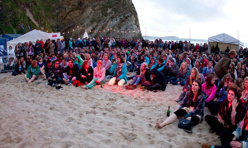 beach gigs beach gigs