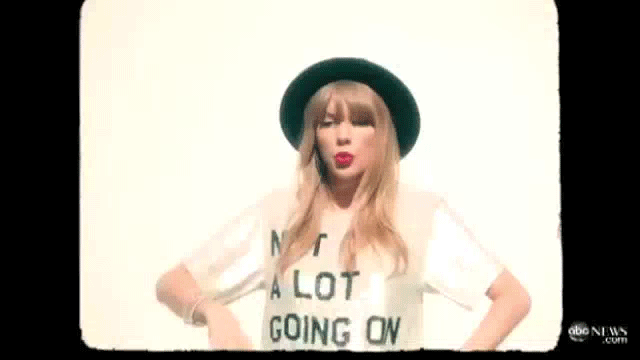 Taylor-swift-sweet-dance-moves-gif-19